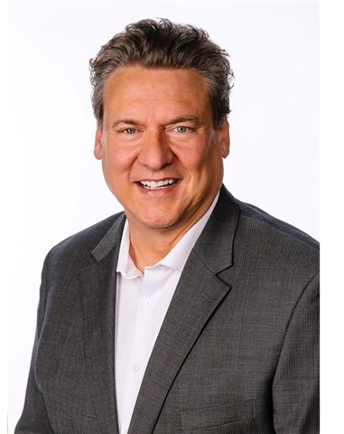 Scott Thomas Riedl