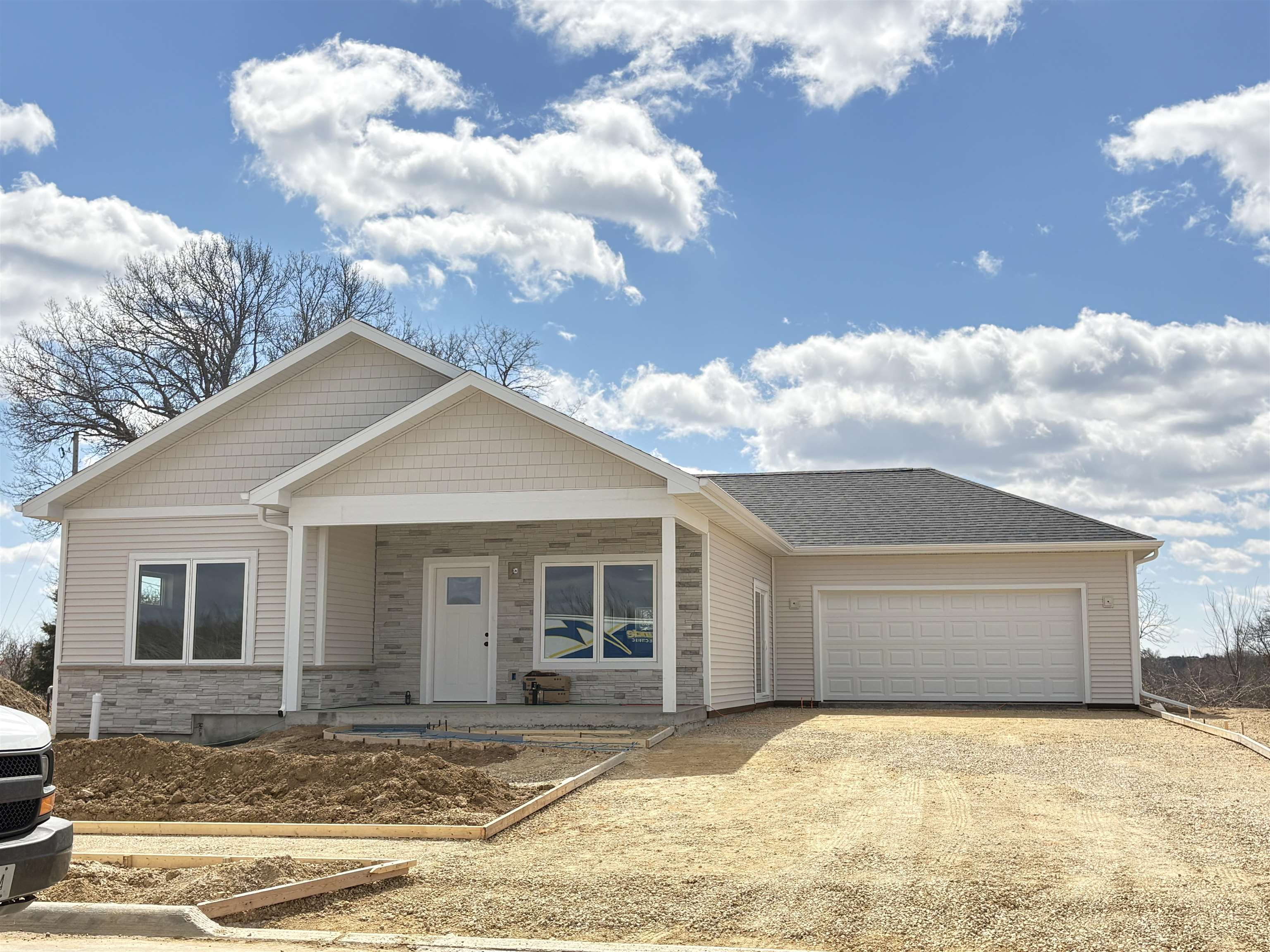2484 Tiffany Court