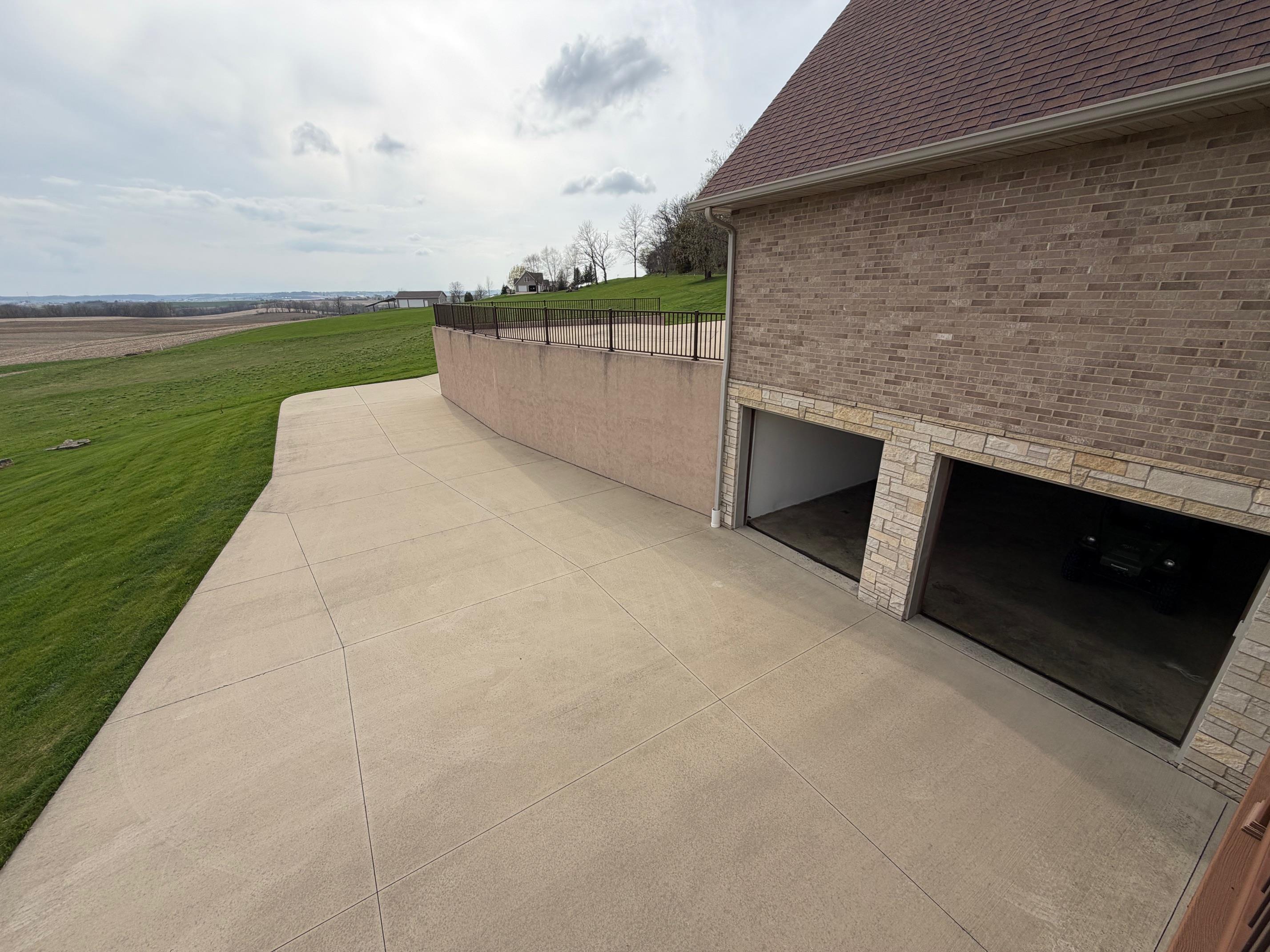 Property Image 93