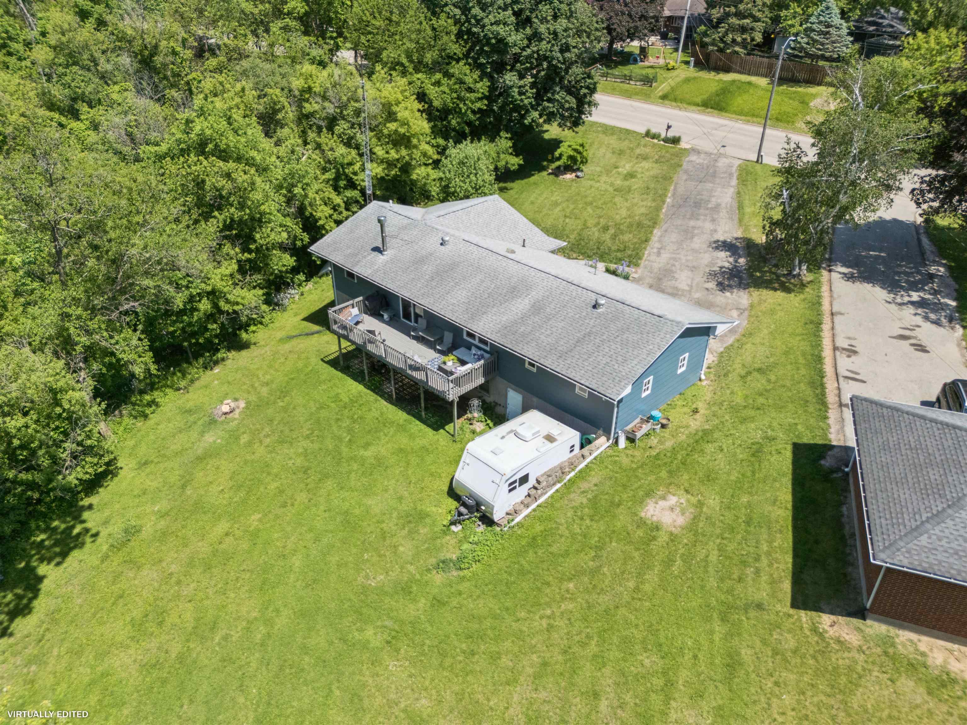 Property Image 32