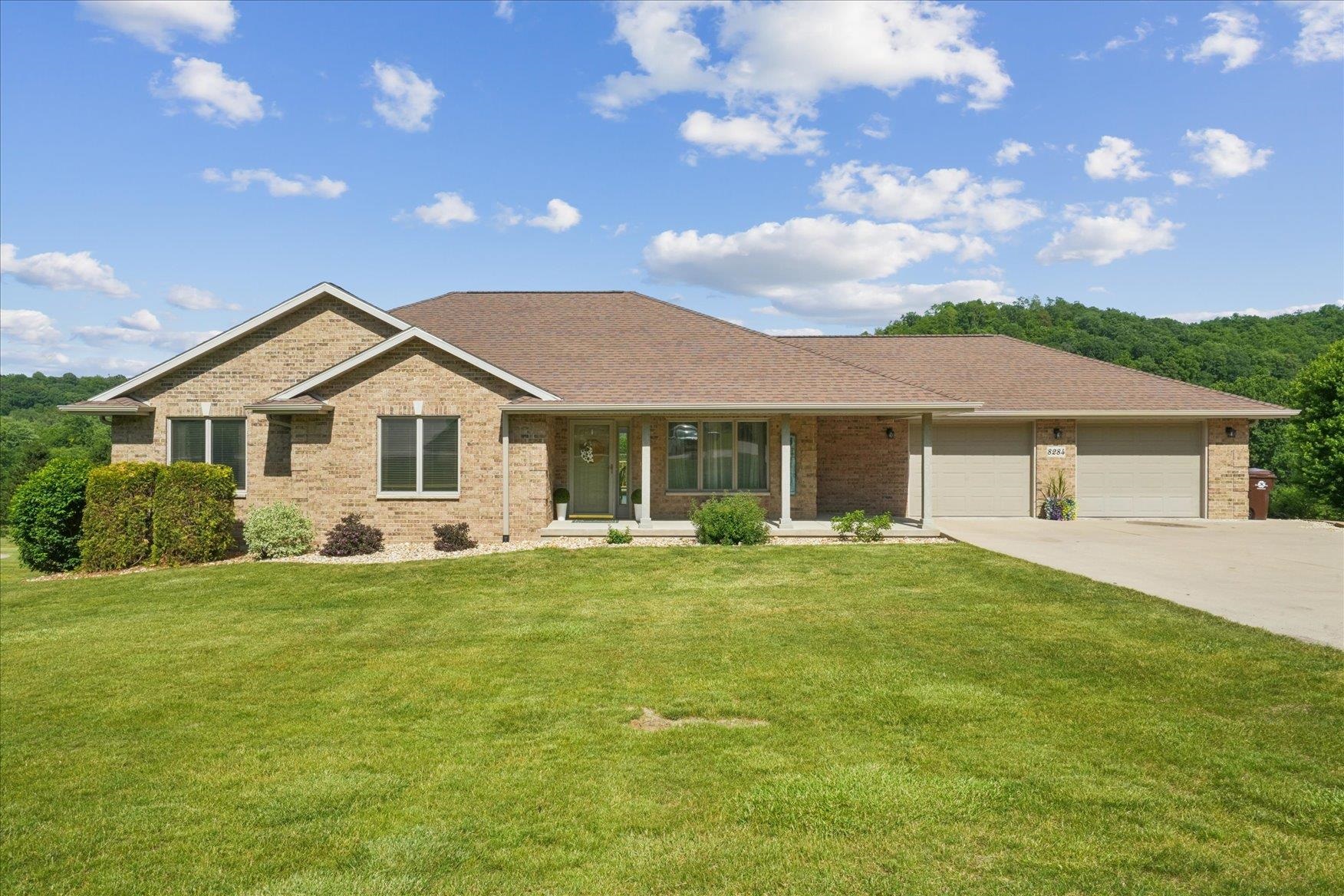 8284 Turkey Valley Lane