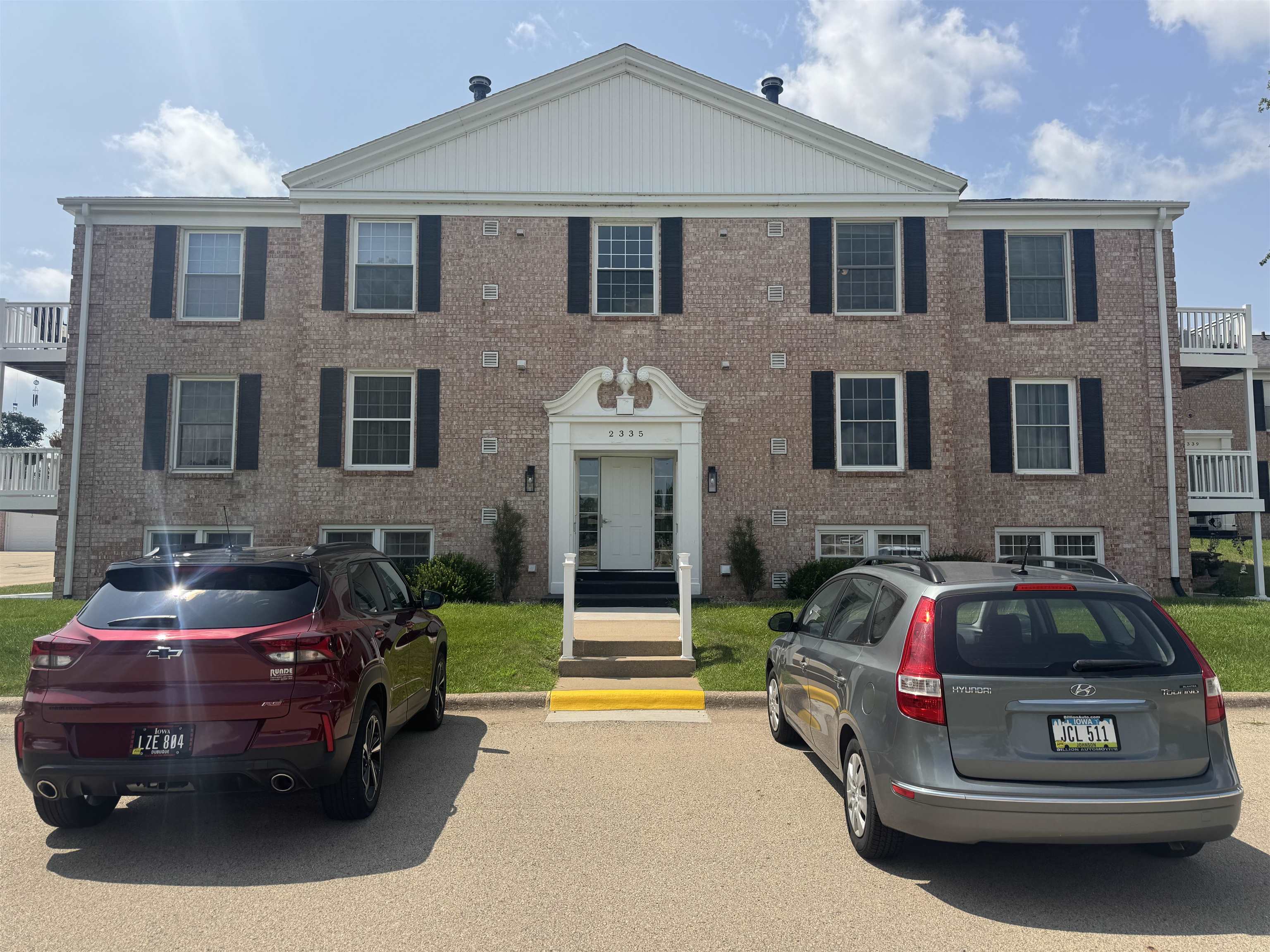 2335 Coventry Park
