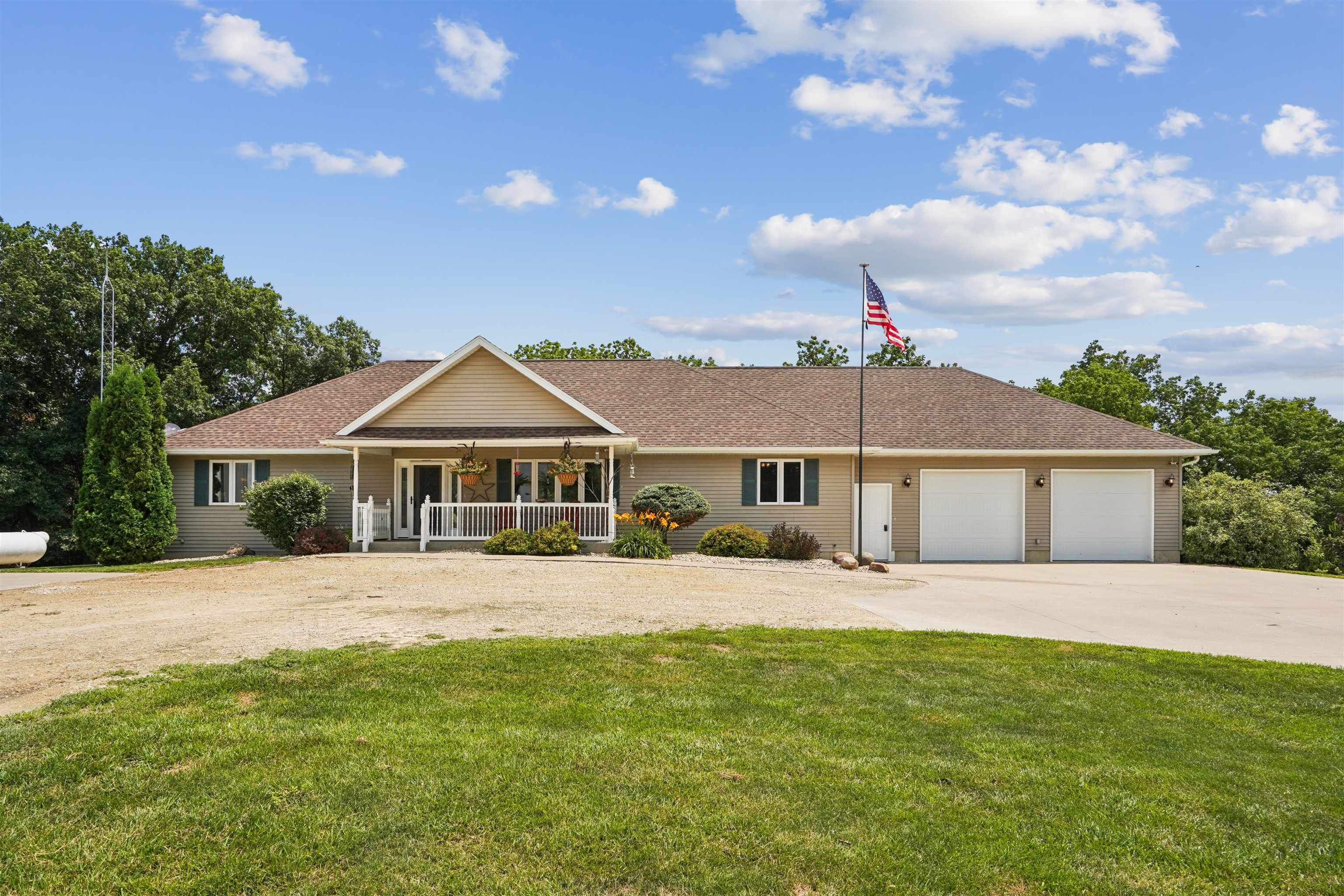 33463 Hilton Road